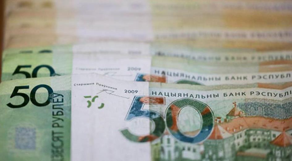 Минэкономики: средняя зарплата за полугодие в Беларуси выросла на 7,4%