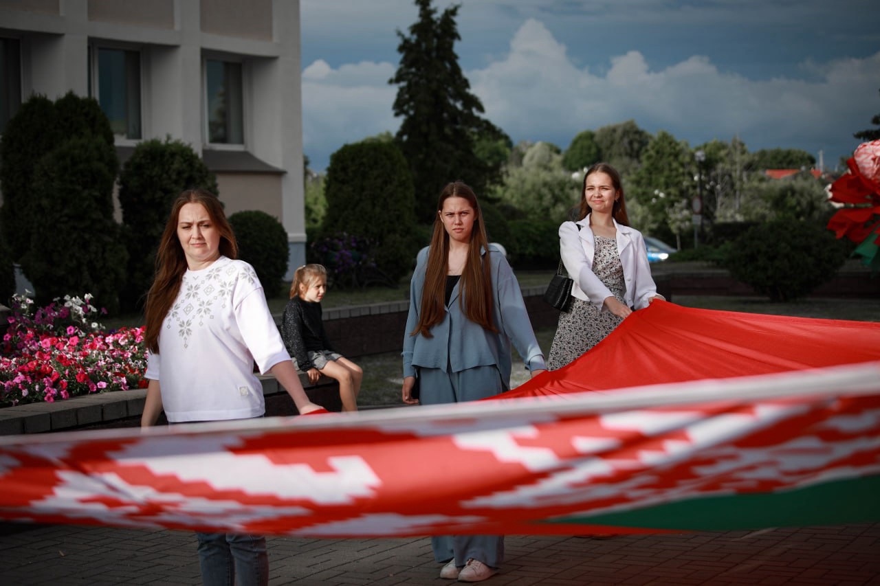 ФОТОФАКТ: В Сморгони прошла репетиция праздничного шествия ко Дню Независимости 