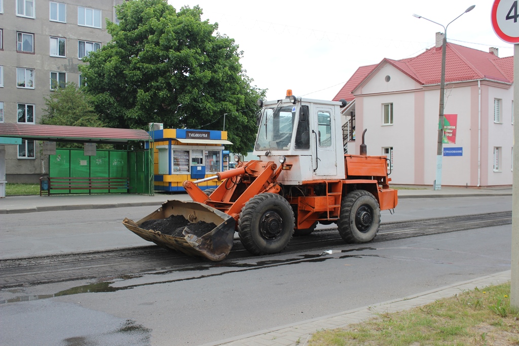 Сначала фрезирование, потом укладка асфальта