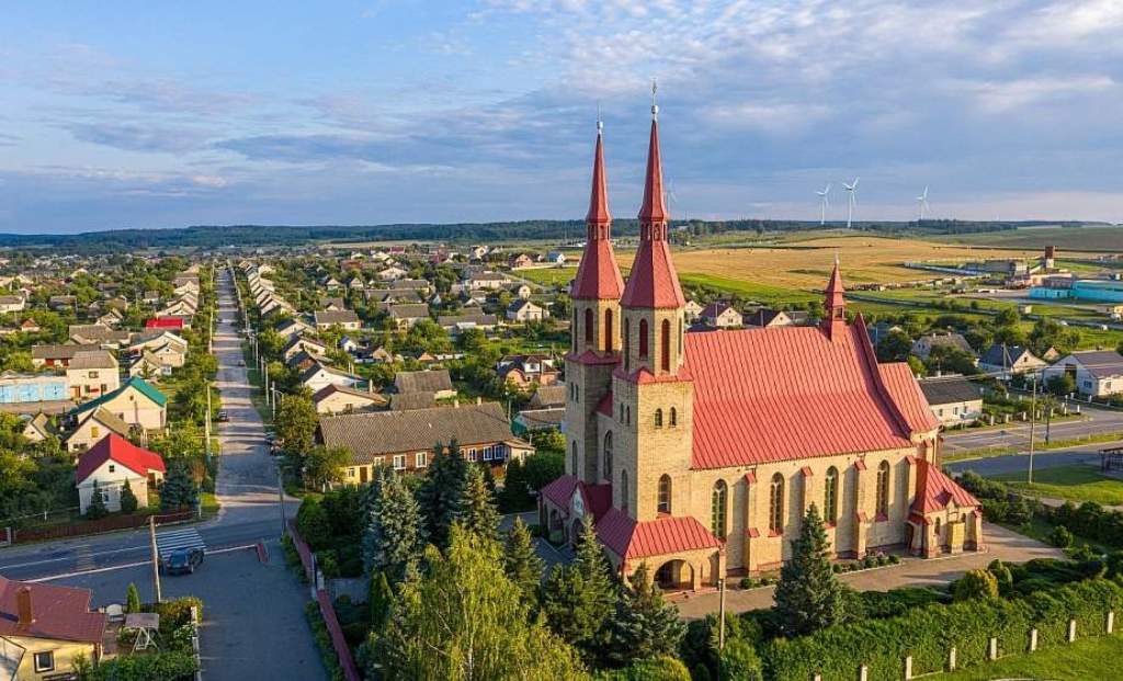 Майстар-класы, паэтычныя сустрэчы, спартыўныя спаборніцтвы. Праграма свята, прысвечанага 765-годдзю Зэльвы