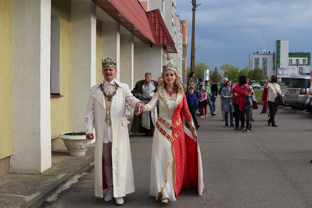 “Крэўскі замак: калі гісторыя ажывае…”. «Ноч музеяў» прайшла ў Смаргоні (фотарэпартаж)