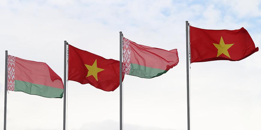 Беларусь и Вьетнам вводят безвизовый режим