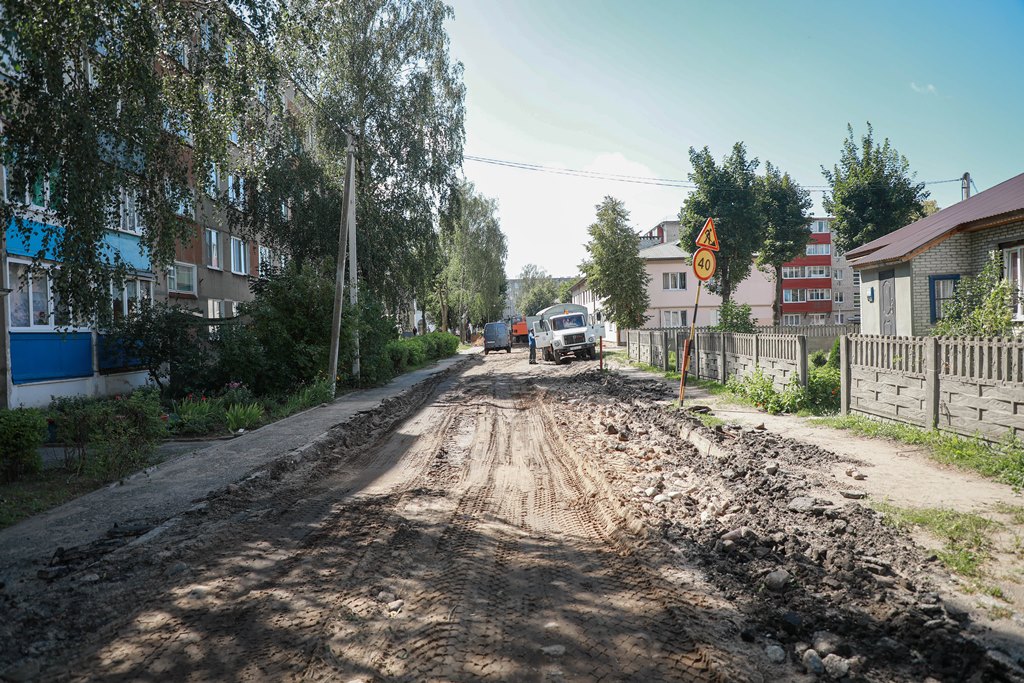 На улице Виктории Синкевич начался ремонт двора