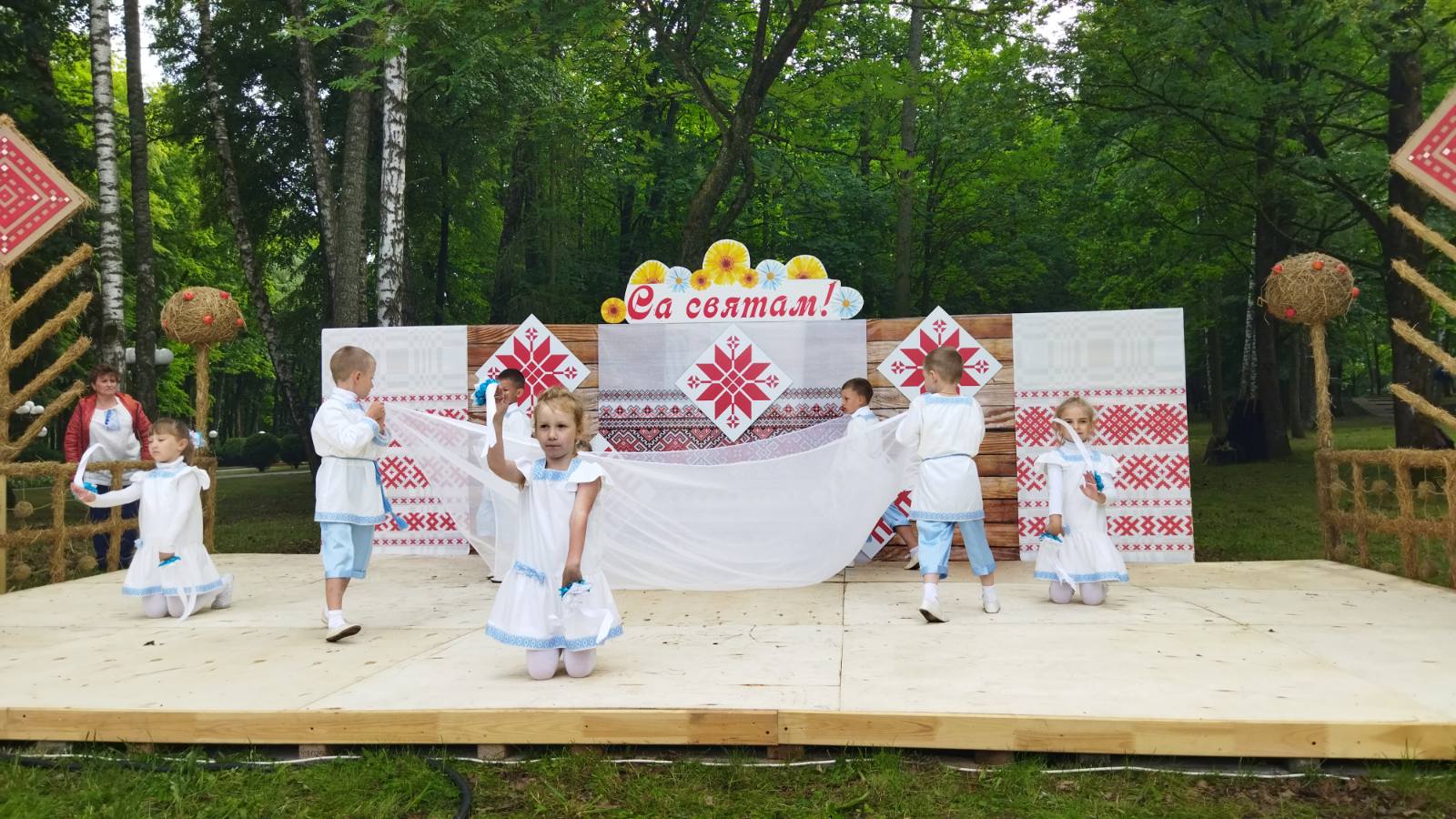 Воспитанники детского сада №4 выступили на фестивале белорусской песни  и поэзии «Молодечно-2024»