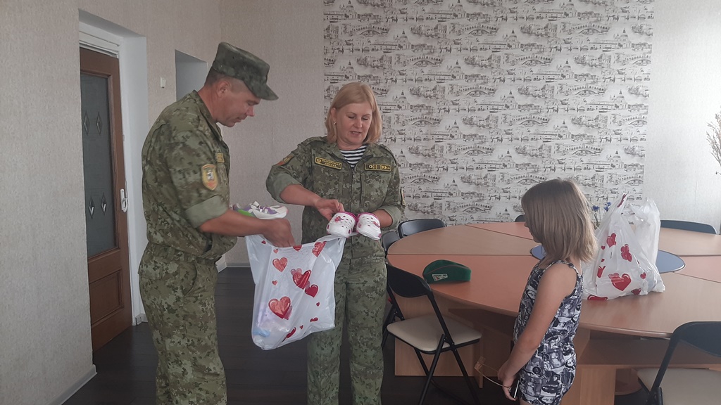 Военнослужащие Сморгонской пограничной группы посетили с подарками СПЦ