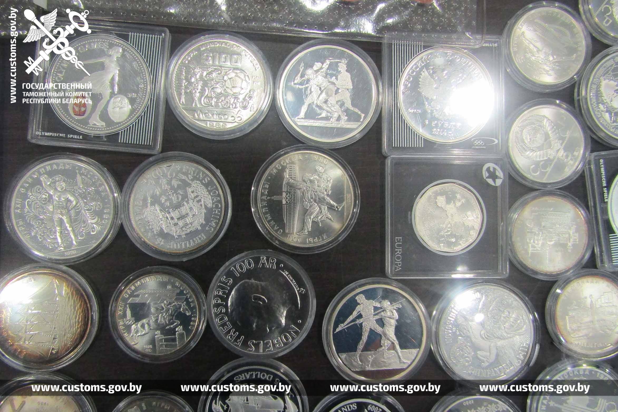 Коллекционные монеты и криптокошельки пытались незаконно ввезти в Беларусь из Польши